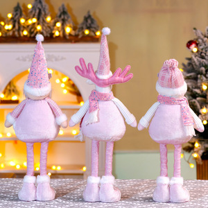 ตุ๊กตาคริสต์มาสสีชมพูขนาดใหญ่ ตุ๊กตาซานตาคลอส ตุ๊กตาหิมะ ตุ๊กตาเรนเดียร์ ของเล่นตกแต่งคริสต์มาสแบบยืดหดได้ - Product Image 3