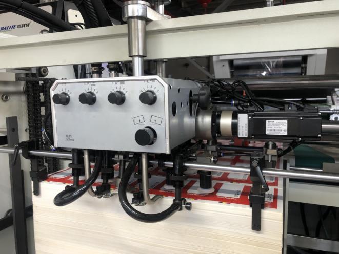 NFY-B1080 High Speed Automatic Thermal Laminating Machine 10 - 110m/Min
