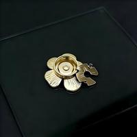 Bouton en laiton écologique personnalisé par le fabricant, 17 mm, forme fleur, logo perle, tige sans nickel, dos plat, pour chemises femme
