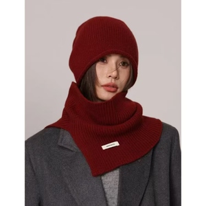 Ensemble d'hiver unisexe de luxe <span class=keywords><strong>Bonnet</strong></span> en <span class=keywords><strong>cachemire</strong></span> doux en tricot écharpe et <span class=keywords><strong>gants</strong></span> en laine de qualité supérieure avec logo personnalisé Accessoires chauds du créateur - Product Image 3