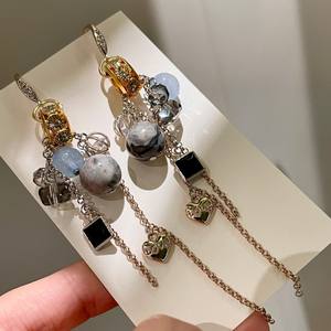 Boucles d'oreilles vintage en alliage plaqué argent antique pour femme, bijoux de fête avec breloque cœur et design à pompon - Product Image 5