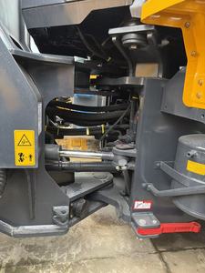 Utilisé pour le chargeur de roue avant de 856H 5 tonnes avec la pompe et le roulement de boîte de vitesse de moteur Cummins - Product Image 4