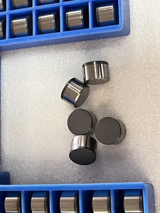 1310 2mm <span class=keywords><strong>PDC</strong></span> lớp dầu khí Khoan Kim Cương <span class=keywords><strong>PDC</strong></span> cắt chèn phế liệu <span class=keywords><strong>PDC</strong></span> cắt cho mũi khoan - Product Image 5