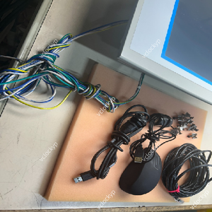 Pack d'automatisation embarquée Advantech UNO-2184G &amp;   Écran tactile FPM-5151G - Product Image 3