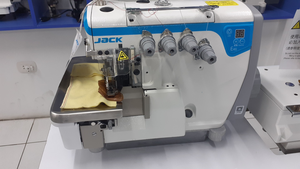 Nueva Máquina Overlock Industrial Jack E4S de Cama Plana para Uso Doméstico, de Una Sola Aguja, Computarizada, Ajustable para Trabajos de Ligera a Alta Dificultad - Product Image 5