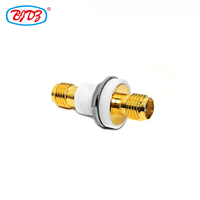 Fabricante chapado en oro 18GHz SMA hembra Jack montaje en Panel de mamparo a Sma hembra adaptador RF conector adaptador de tierra aislado