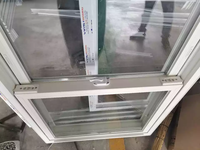 Style américain PVC UPVC Cadre en vinyle personnalisé Fenêtre à guillotine double avec inclinaison