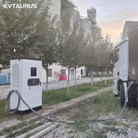Nueva Estación de Carga Rápida para Vehículos Eléctricos EVTAURUS, 100kW de Potencia, Construcción Robusta, Controles Intuitivos para Uso Público, Certificación CE