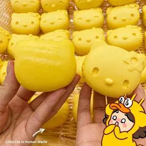 Giallo originale Kt gatto Squishy piccolo lento rimbalzo Stress sollievo giocattolo per i bambini 5-7 anni materiale PU spremere giocattolo - Product Image 3