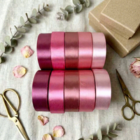 Bobine de ruban en satin polyester brillant de 1 pouce pour emballage cadeau, mariages, fêtes et décorations florales avec logo personnalisé