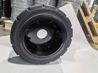 Pneu plein de qualité OEM 16x6x10.5 pour plateforme élévatrice Genie JLG Haulotte