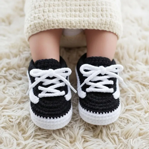 Handgefertigte Häkel-Babyschuhe mit Schnürung, gestrickte Krabbelschuhe, weiche Indoor-Lauflernschuhe - Product Image 3