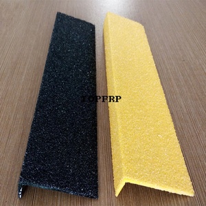 Profilé antidérapant pour escalier en fibre de verre FRP - Product Image 2