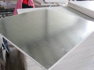 Plaques de plafond décoratives en <span class=keywords><strong>polystyrène</strong></span> carrées modernes 7MM 8MM 9MM avec plafonds artistiques et résistantes à l'humidité - Product Image 3
