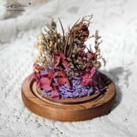 Nouvelles idées de produits 2023 fleurs décoratives naturel véritable fleur sèche rose éternelle fleur préservée dans un dôme en verre pour cadeau de luxe