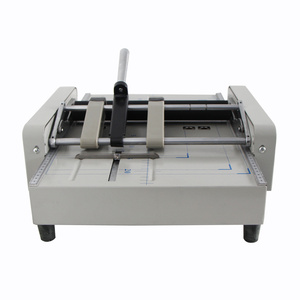 Machine à agrafer les livrets électrique ZY-2 A3, format double tête, <span class=keywords><strong>reliure</strong></span> à spirale, alimentation manuelle - Product Image 1