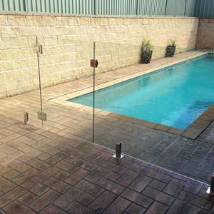 Reilbu kính hiện đại lan can với Spigot khung thép không gỉ cho ban công ngoài trời - Product Image 1