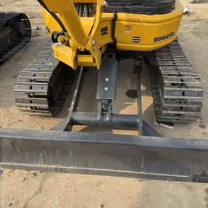 Excavadora Compacta Komatsu PC30MR-3 / PC30MR-5 de 3 Toneladas, Komatsu PC30MR en Buen Estado - Product Image 4