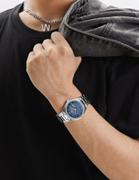 NAVIFORCE 8030 Luxus Herrenuhr 3 ATM Wasserdicht Edelstahl Quarzuhren mit Eigenem Logo Stilvolle Geschäfts- und Freizeituhr