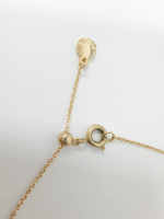 Collar de Cadena con Eslabones Chapados en Latón y Oro Real, Diseño Moderno en Forma de Chile, Puntiagudo y Ligeramente Curvado