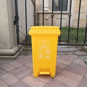 20L Outdoor Thickened Classified Sanitation Trash Can, Foot-operated Plastic Trash Can for Sanitation Vehicles - Product Image 2