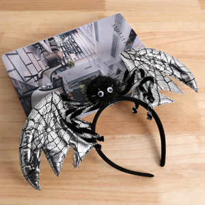 Accessoires de cheveux d'Halloween, bandeau rouge avec chauve-souris et araignée, style festival pour enfants et filles, décoration de fête effrayante, bandeau avec ailes de chauve-souris d'Halloween - Product Image 2