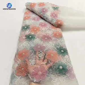 Sinya lüks 3D çiçekler nakış üst satış boncuklu Sequins dantel kumaşlar için fransız inciler boncuk gelin dantel