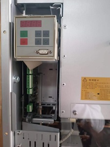 เซย์เมน 6SE7041-3EK85-1AA0 SIMOVERT MD เครื่องแปลงกระแสไฟฟ้า/ยูนิตรีเจนเนอเรทีฟ 3AC 380-480V, 1333A, 630KW ตัวควบคุมระบบอัตโนมัติอุตสาหกรรม - Product Image 3