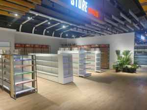 Exhibidores de Ropa Acrílicos Grandes para Supermercados con 3 Estantes - Product Image 2