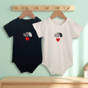 Vêtements pour enfants tricotés à encolure ras du cou et boutons couverts en coton 100% de bonne qualité Fabrication OEM Barboteuse pour bébé Vêtements du Vietnam n ° 02 - Product Image 3