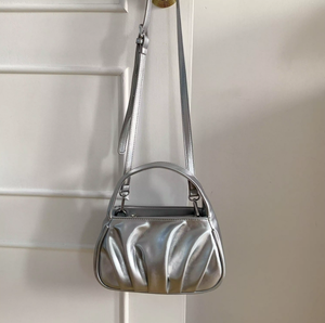 Nuevo Bolso de Mano de Diseño Coreano, Mini Bolso de Cuero PU Arrugado para Mujer, Bolso de Hombro Inclinado para Mujer - Product Image 3