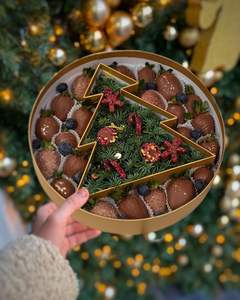 กล่องใส่คุ้กกี้และช็อคโกแลตที่สวยงามมีดีไซน์ที่กำหนดเองได้เองมีฝาปิดและริบบิ้นที่ชัดเจนสำหรับการเฉลิมฉลองเทศกาล - Product Image 1