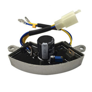 Regulador de Voltaje Rectangular de 3KW para Generador Monofásico de CA AVR168 para Salida SVC 220V - Product Image 1