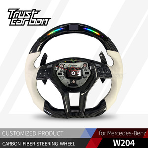 <span class=keywords><strong>Volant</strong></span> personnalisé en fibre de carbone avec LED et poignées perforées blanches pour <span class=keywords><strong>Mercedes</strong></span>-Benz W204 C204 W212 R231 AMG E63 C63 CLS CLA - Product Image 2