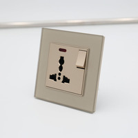 Enchufe de Pared Universal BENDI C42 86 Tipo 1, 16A 250V con Puerto USB, 3 Pines, IP22, Retardante de Llama, Enchufe de Latón, Estándar del Reino Unido