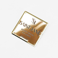 Autocollant de bouteille de parfum de vin en métal adhésif en aluminium gaufré avec logo brossé personnalisé