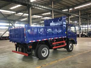 Tout nouveau <span class=keywords><strong>camion</strong></span> à <span class=keywords><strong>benne</strong></span> basculante HOWO 4X2 Mini camions <span class=keywords><strong>camion</strong></span> diesel léger - Product Image 2