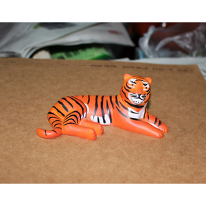 ของเล่นเสือเป่าลม PVC สำหรับเด็กอายุ 2-4 ปี ของเล่นเสริมพัฒนาการสำหรับเด็กผู้ชายและเด็กผู้หญิง - Product Image 3