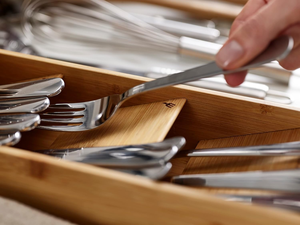 Organizador de Bambú Pequeño de 5 Compartimentos, Multifuncional y Minimalista, para Cajones de Cocina, para Cubiertos y Utensilios - Product Image 3