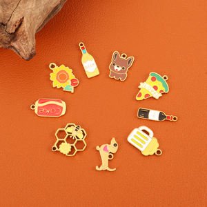 Colgante de Moda con Diseño de Pizza y Perro para Mujer, Chapado en Oro de 18K, Esmalte, Acero Inoxidable, Dijes de Cerveza, Vino Tinto y Flores para Accesorios de Joyería DIY - Product Image 4