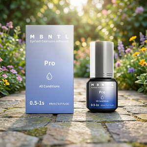 Colle pour extensions de cils MBNTL Korean HQ 5ml, 99,8% monomère japonais, séchage rapide 0,5-1s, résistante à l'huile et à l'eau, certifiée ISO22716 - Product Image 1