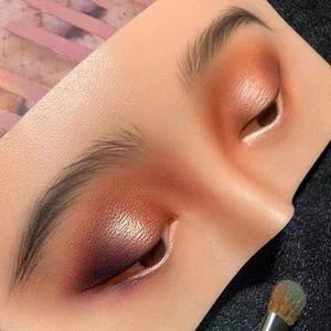 Planche d'entraînement au maquillage réaliste 3D en silicone pour les yeux et le visage, panneau réutilisable en peau bionique pour la pratique de l'ombre à paupières et du maquillage des sourcils pour débutants - Product Image 4