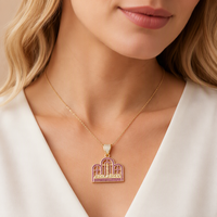 Pendentif en laiton plaqué or 14 carats, trois croix, crucifix de Jésus, pierre précieuse en zircon rose, charme religieux catholique chrétien