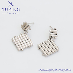 X000783058 XUPING joyería moda señoras joyería platino plateado nuevo diseño dos cuadrados en forma de nuevos pendientes colgantes - Product Image 4