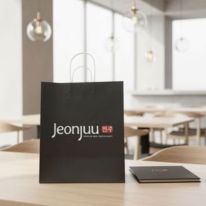 Bolsa de Papel Kraft Negra de 21*11*27 cm, para Regalos, Reciclable, Portátil, para Alimentos y Bebidas de Café, Suministro de Fábrica, Todos los Tamaños, Venta al Por Mayor - Product Image 4