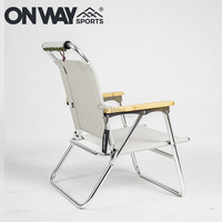 Chaise de plage blanche pliante extrêmement facile, chaise de réalisateur du Royaume-Uni avec accoudoirs en bois
