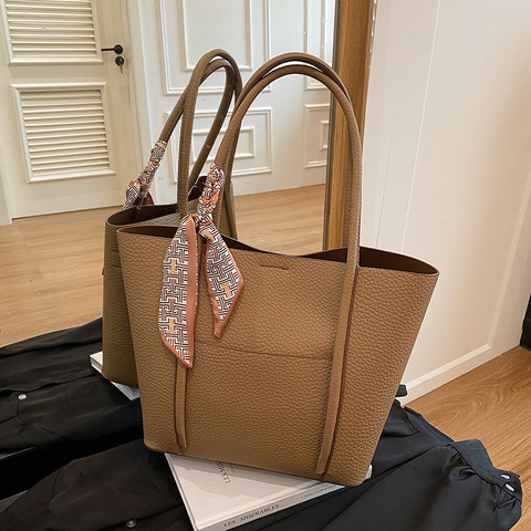 2025 New Arrival High Quality  Women's Tote Bag Large Capacity PU Shoulder Women Handbag All-Match Fashionable Design