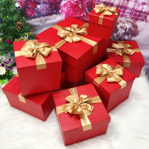 <span class=keywords><strong>Caja</strong></span> <span class=keywords><strong>de</strong></span> embalaje <span class=keywords><strong>de</strong></span> boda personalizada con embalaje <span class=keywords><strong>de</strong></span> cinta <span class=keywords><strong>caja</strong></span> <span class=keywords><strong>de</strong></span> regalo <span class=keywords><strong>sorpresa</strong></span> <span class=keywords><strong>grande</strong></span> cuadrada dorada - Product Image 6