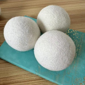 Les boules de séchage de <span class=keywords><strong>laine</strong></span> de Nouvelle-Zélande organiques personnalisées avec des boules de séchage de détergent de <span class=keywords><strong>lessive</strong></span> réutilisables peuvent accélérer le temps de séchage. - Product Image 4