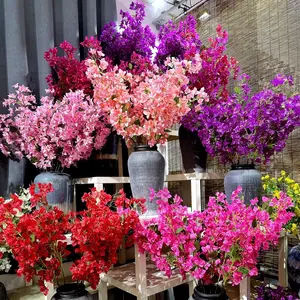 ขายส่ง Bougainvillea ดอกไม้ประดิษฐ์แขวนดอกไม้ผ้าไหมขนาดเล็กสีแดง Bougainvillea พืชสําหรับตกแต่งบ้าน